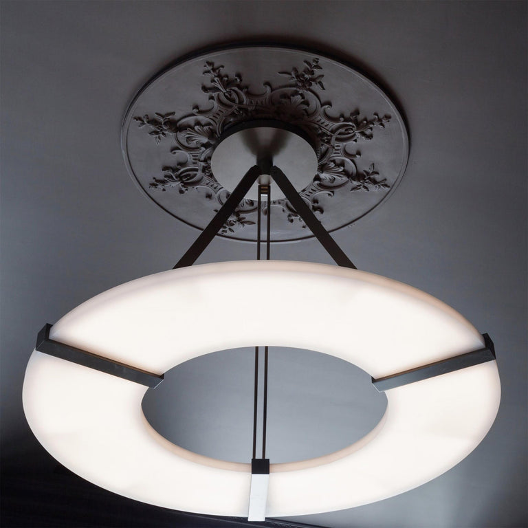 Alabaster Halo Pendant Light – Black & White LED Chandelier by Dalmivik, product or room detail view