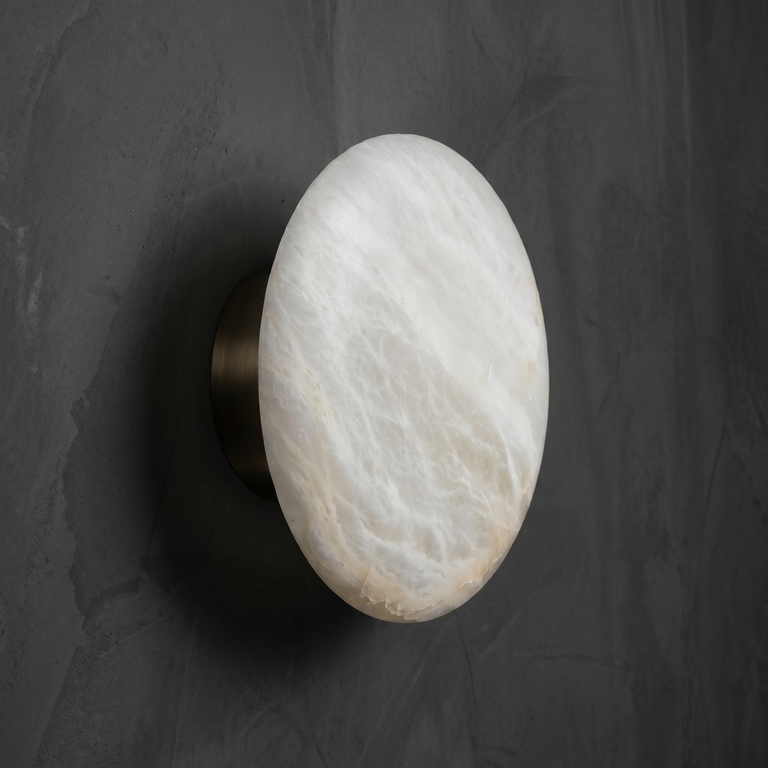 Cristallo Modern Alabaster Sconce by Dalmivik, complete fixture view